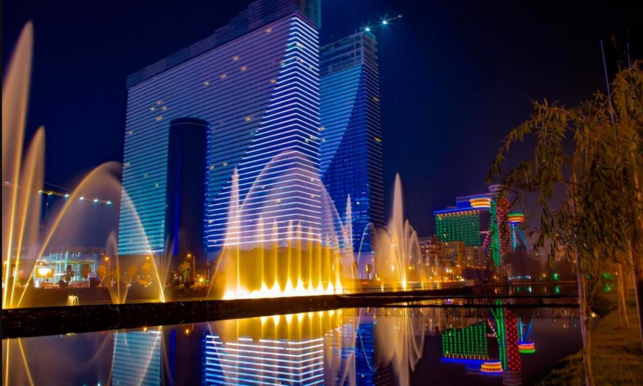 Orbi City In Batumi 巴统 外观 照片
