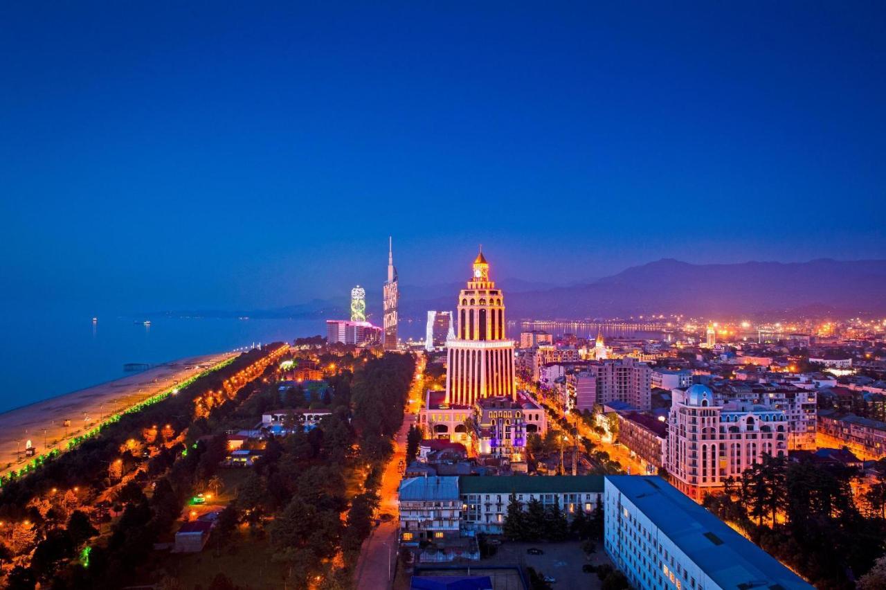 Orbi City In Batumi 巴统 外观 照片