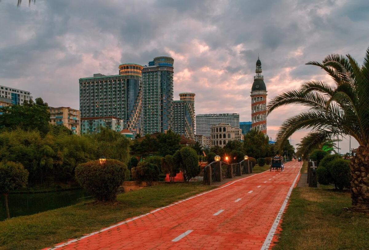 Orbi City In Batumi 巴统 外观 照片