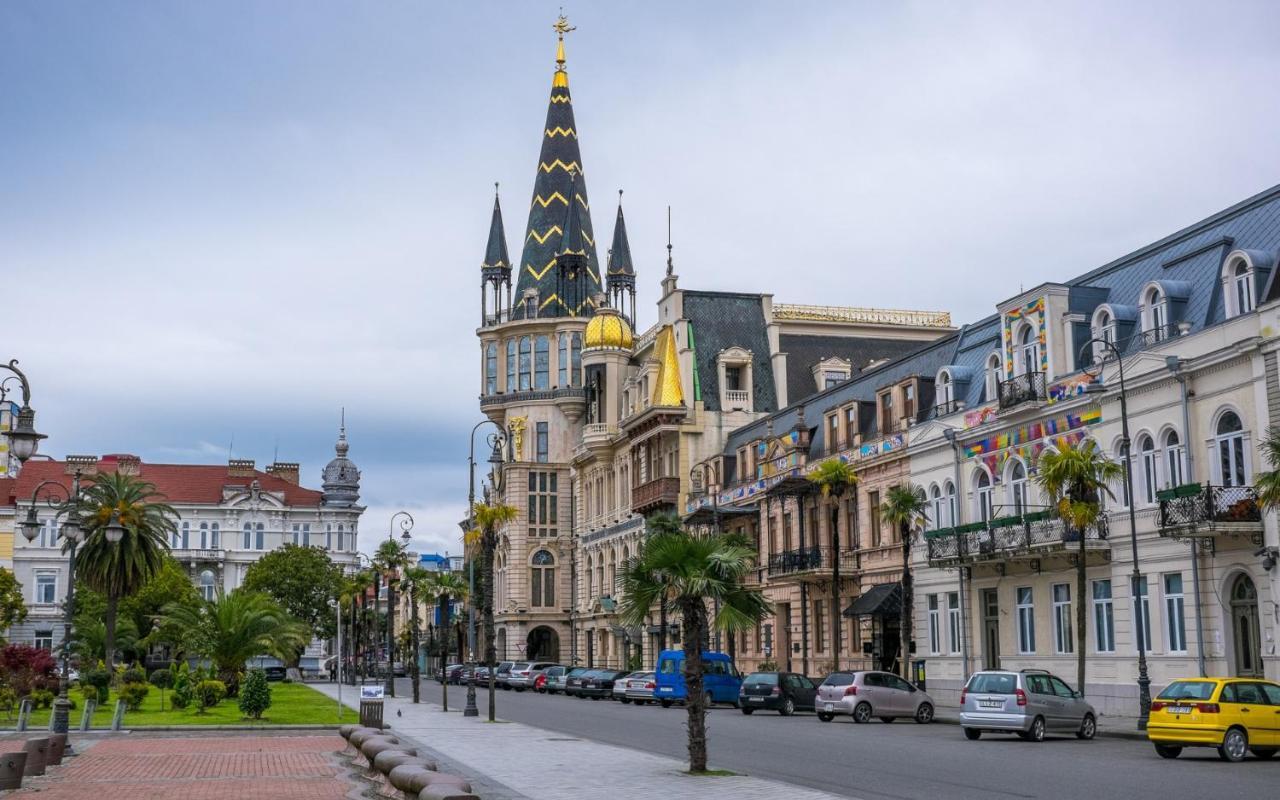 Orbi City In Batumi 巴统 外观 照片