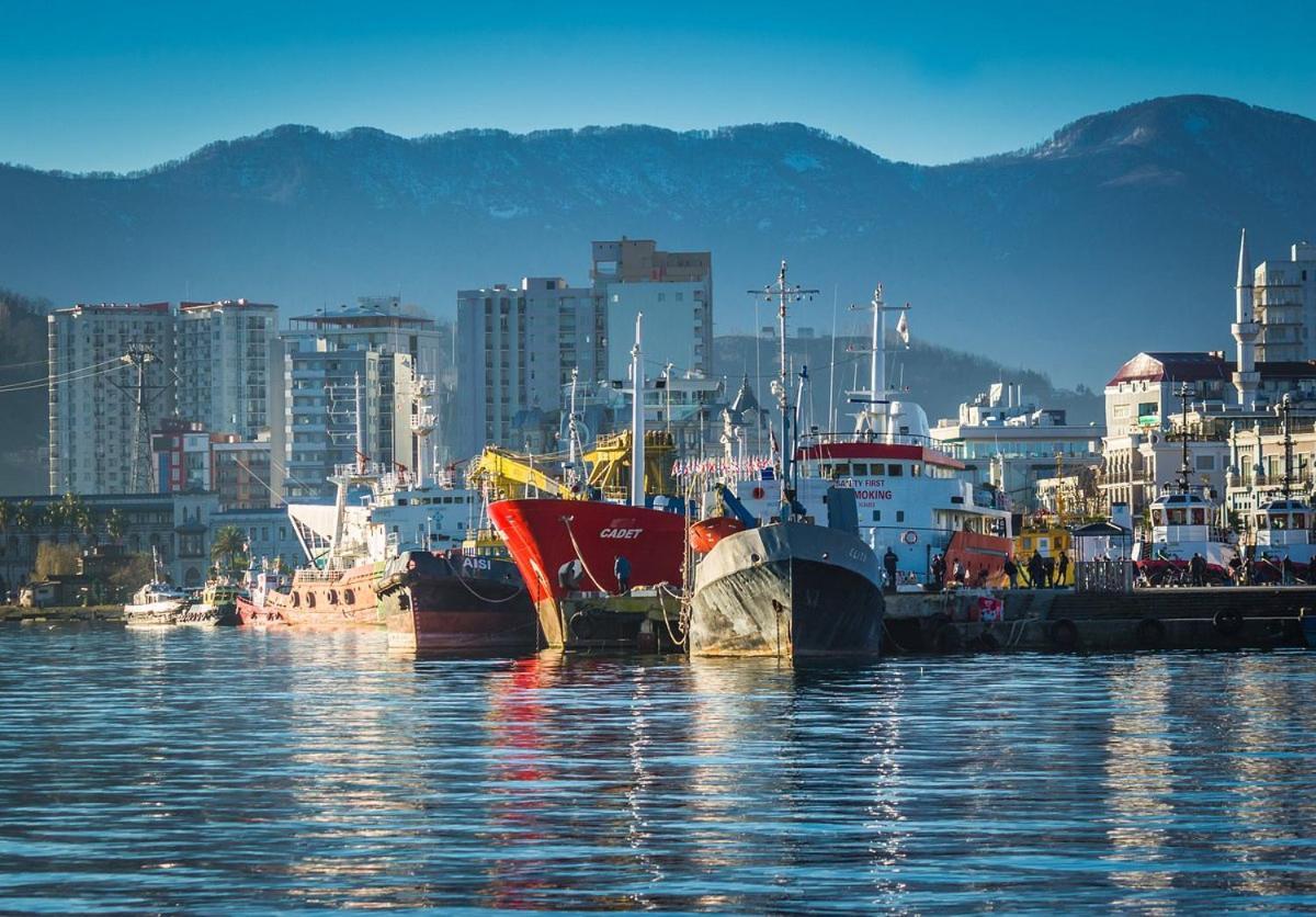 Orbi City In Batumi 巴统 外观 照片